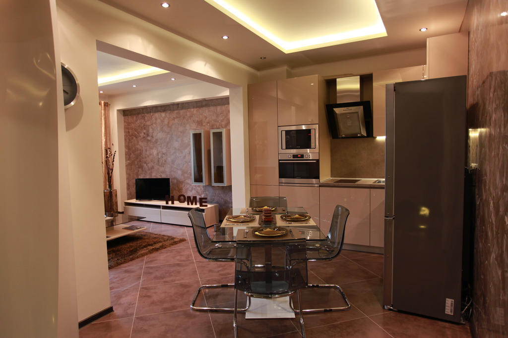 Brown Cottage Apartment โซเฟีย ภายนอก รูปภาพ